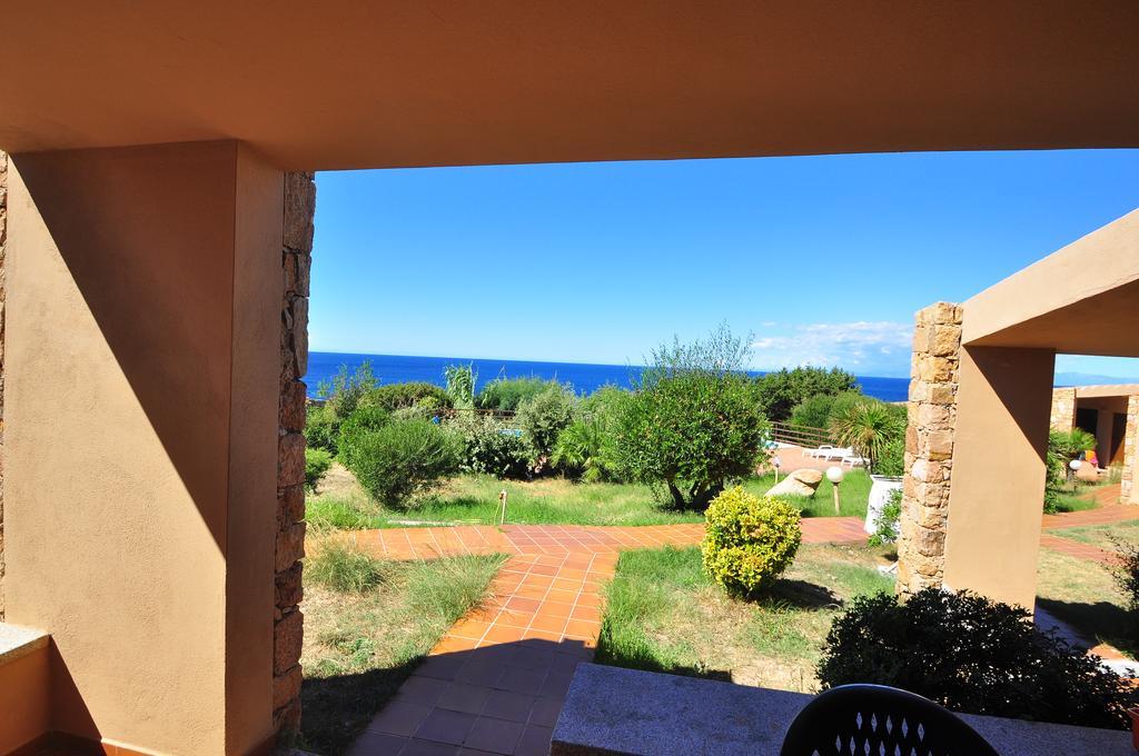 Residence Le Baiette Costa Paradiso Exterior photo
